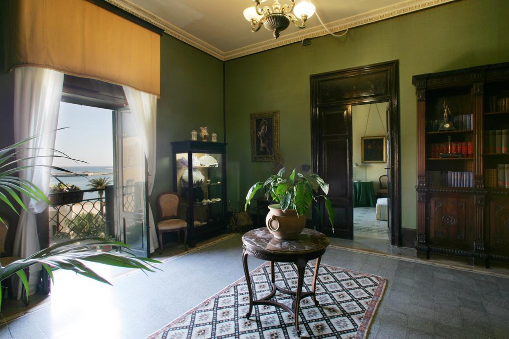 Alla Marina Bed And Breakfast Trapani Exteriör bild